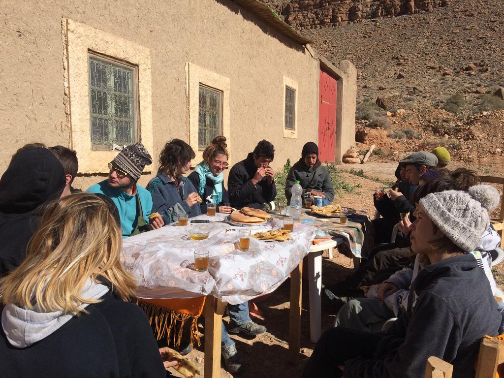 Gite D'Etape Traditionnel Berbere Ifri Luaran gambar
