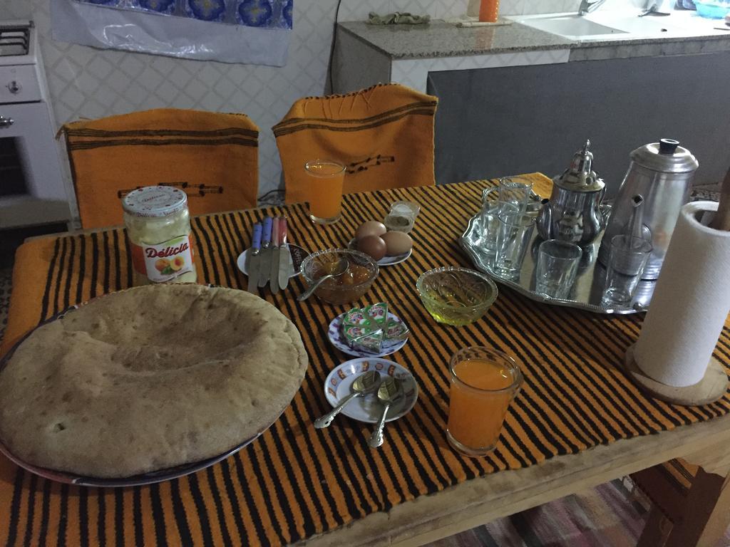 Gite D'Etape Traditionnel Berbere Ifri Luaran gambar