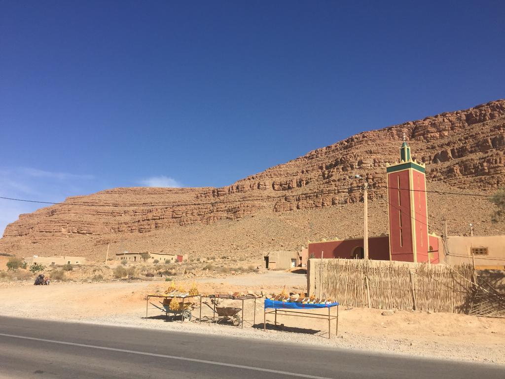 Gite D'Etape Traditionnel Berbere Ifri Luaran gambar